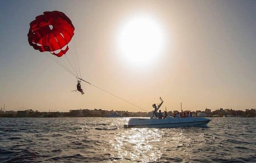 Parasailing, Banana & Sofa Boat & Private transfer in Hurghada