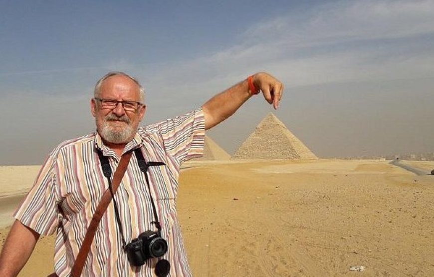 Cairo By Big Bus full day From Hurghada (Pyramids-sphinx-Egyptian Museum-Lunch)