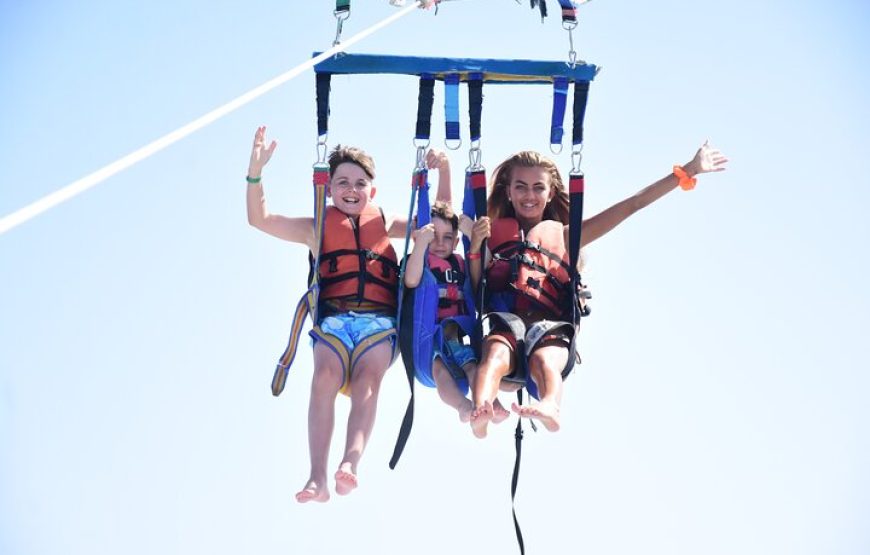 Parasailing Ride in Hurgada single&double with private Transfer