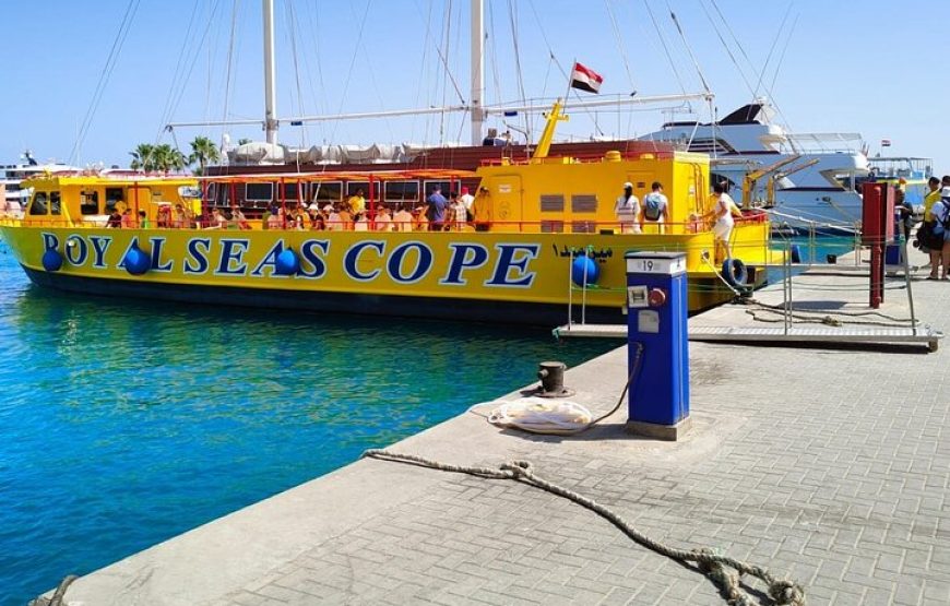 Glass Bottom Boat with 30-minute Snorkeling Trip from Hurghada