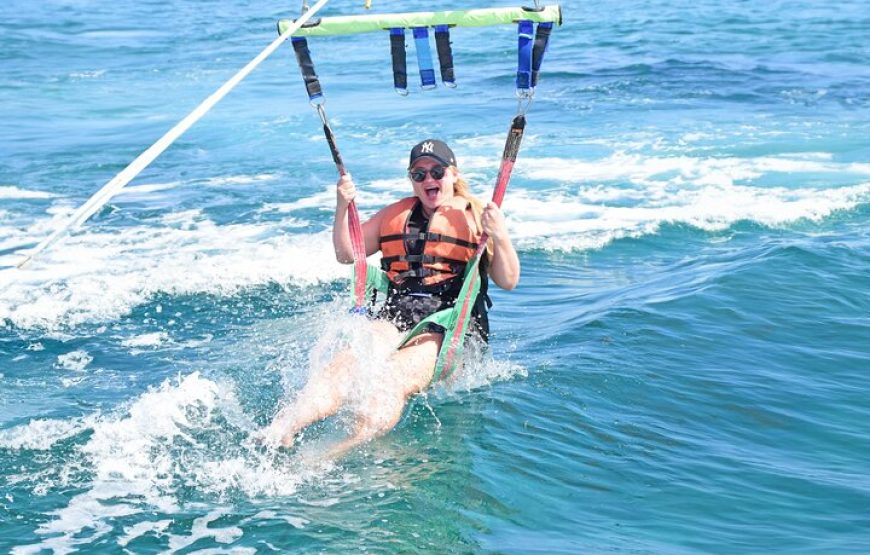 Parasailing Ride in Hurgada single&double with private Transfer