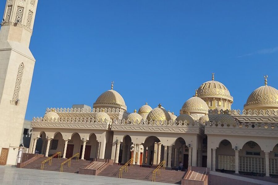 Private Guided City Tour with Shopping Experience in Hurghada