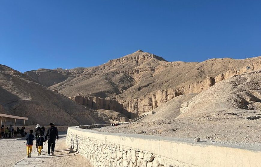 Private Day Trip from Hurghada to Luxor and Valley of Kings