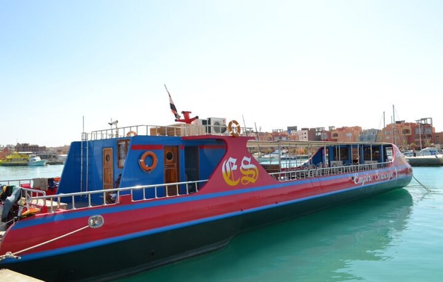 Glass Bottom Boat with 30-minute Snorkeling Trip from Hurghada